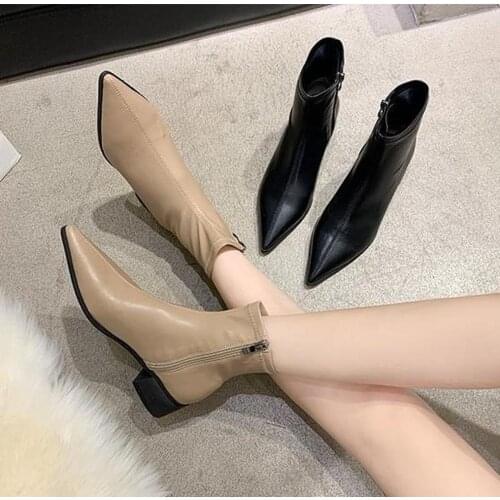 British style net red short boots women 2021 autumn and winter new pointed soft leather retro thick low-heeled thin boots women