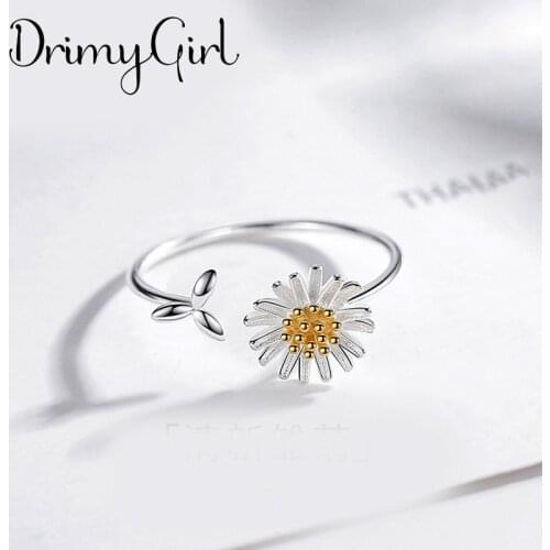 Personality Simple Big Daisy Flower Ring Geometric Finger Rings For Women Gothic Punk Jewelry Gifts 2021