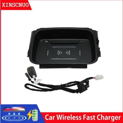 Car Accessories wireless charger for car For Toyota Corolla/Levin 2019-2020 Fast Charging Wireless Onboard Car Charging Pad