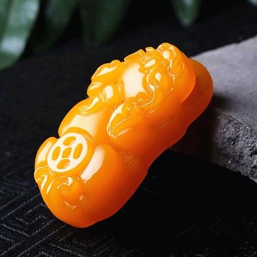 Natural Yellow Jade Money Pixiu Pendant Necklace Chinese Carved Fashion Charm Jewelry Accessories Amulet for Men Women Gifts