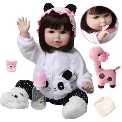 56CM 22inch Silicone Reborn Baby Dolls Toddler Bonecas Realistic Baby Doll girls Lifelike clothes doll with Giraffe Toys Gift