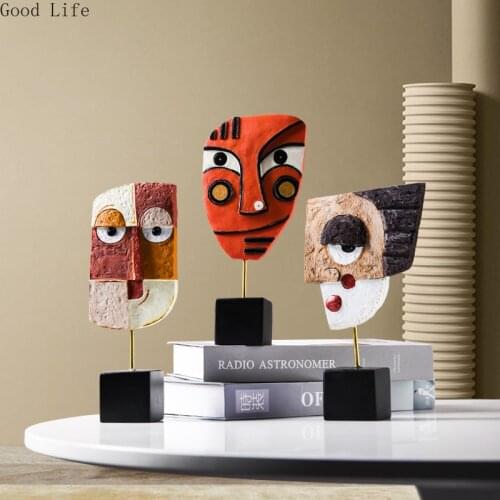 Modern Resin Crafts Abstract Face Art Ornament Creative Living Room Wine Cabinet Decoration Home Decorative Accessories