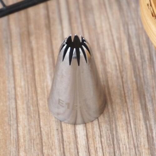 #E12 Close Star Piping Nozzle Cake Cream Decoration Stainless Steel Icing Tips Cupcake Pastry Tools 12 Teeth