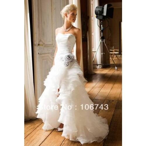 Free shipping 2016 new style Sexy bride wedding Custom size f loor-length flowers tiered wedding dress