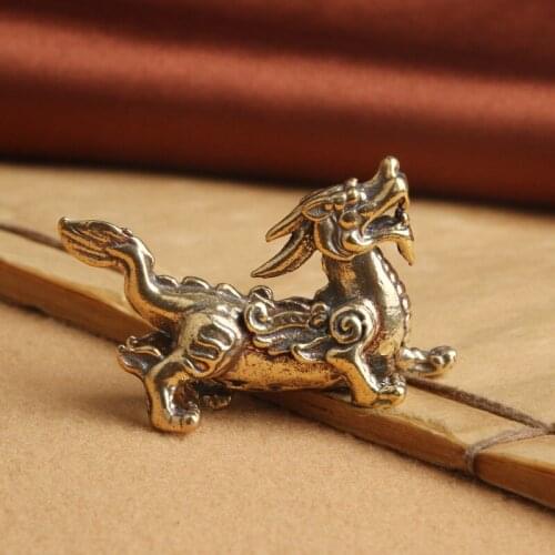1pc Fengshui Statue Retro Brass Chinese Ancient Beast Flying Pixiu Home Decor Ornaments Copper Animal Figurines