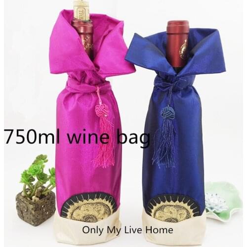 50pcs Tassel Chinese Style Red Wne Bag Wedding Christmas Bottle Cover Table Decoration Satin Fabric Packaging Pouches fit 750ml