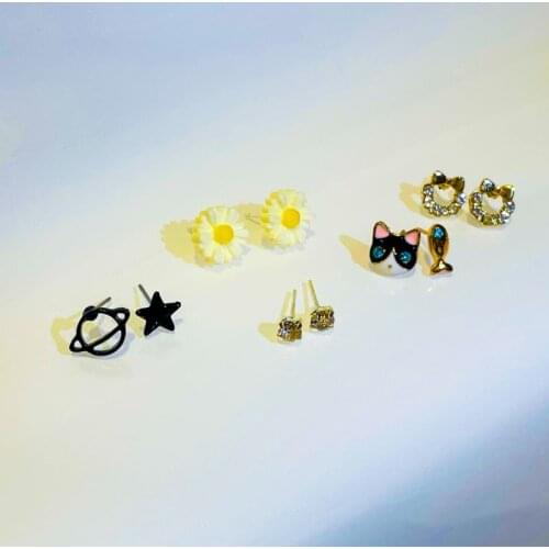 ONEIRIC DIARY New Korean Style Earrings For Women Cute Arcylic Geometric Gold Stud Earings 2021 Fashion Jewelry