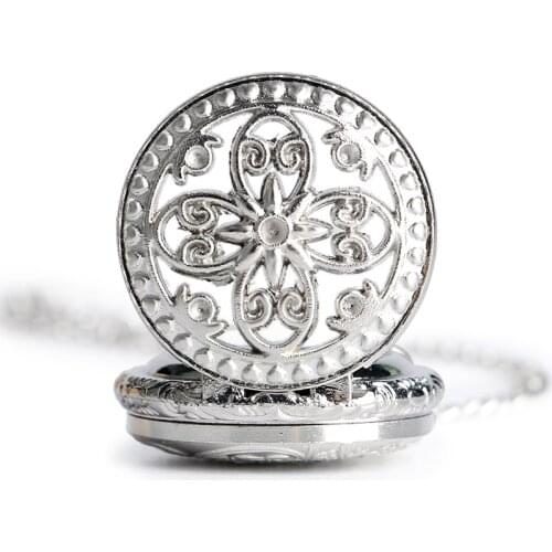 Stylish Vintage Silver Hollow Flower Butterfly Elegant Small Quartz Pocket Watch Necklace Pendant for Women Ladies girl P605