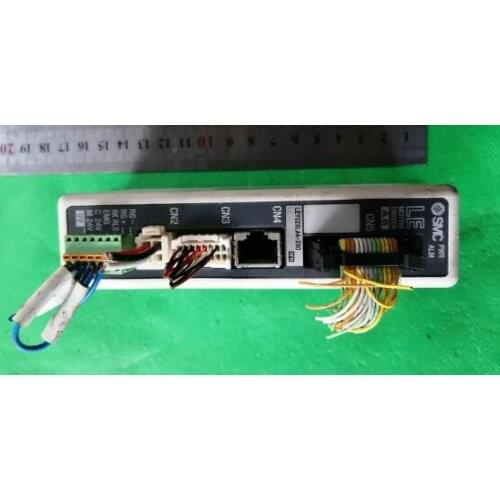 LECA6N1-LEYG25LAA-200 controller , used in good condition . 80% appearance new , good working , free shipping