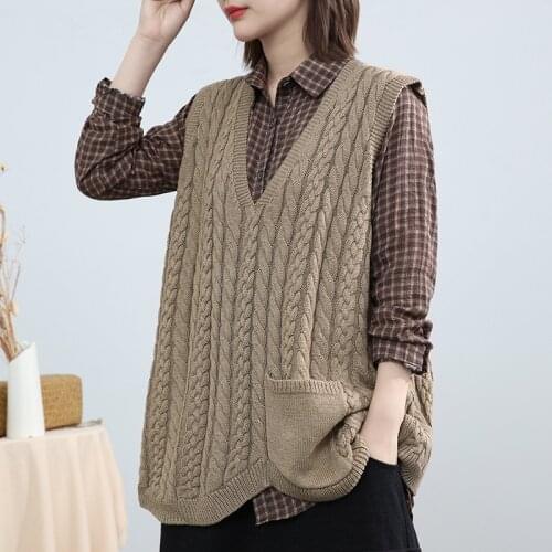 Spring Autumn Cotton Twist Knitted Sweater Vest Women Vintage Loose Pullover Sleeveless V-Neck Sweater