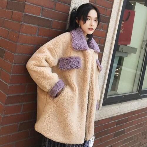 Winter Fashion Warm Women Lamb Fur coat Stitching Thicken Turn-down Collar Jacket Female Long Sleeve Loose Casual Outwear L1809