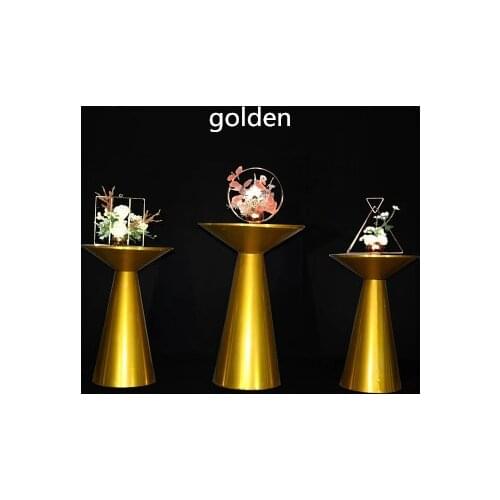 Wedding props, cone-shaped electroplating iron art dessert table, cake table, wedding reception area, flower guide ornaments