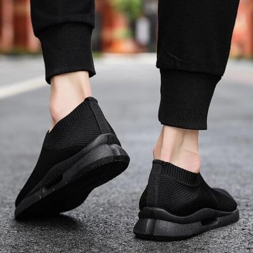 Zapatillas Hombre Men Light Running Shoes Jogging Shoes Breathable Man Sneakers Slip on Loafer Shoe Mens Casual Sports Shoes