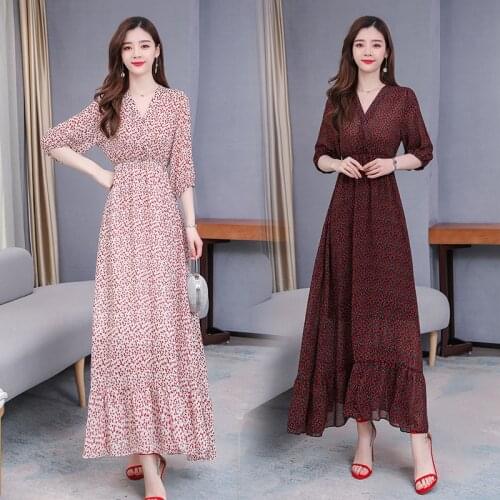 2021 spring and summer new Korean dresses, fashionable dresses, over-the-knee V-neck dresses, temperament waist-slimming dress