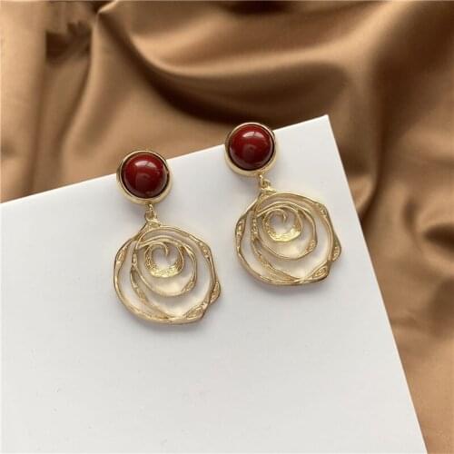 Punk Round Multilayer Curved Spiral Metal Hoop Drop Earrings Simple Vortex Circle Pendent Earrings for Women Girls Ear Jewelry