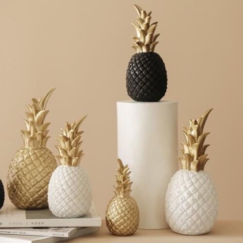 Nordic Pineapple Decoration Crafts Ornament Creative Fruit Shape Pineapple Desktop Decorative Golden Wedding Gift Home Decor Hot