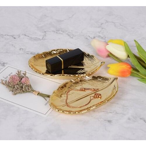 Pretty Gold Leaf Jewelry Case Handmade Ceramic Trinket Storage Box Makeup Organizer Snack Container Weed Box Home Desktop Decor