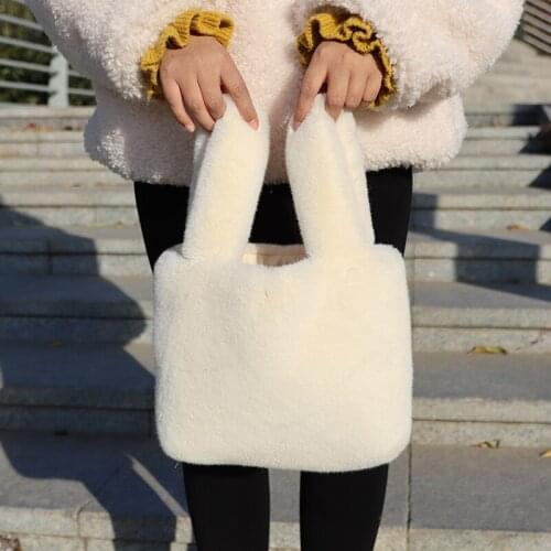 2021 ladies handbag soft fluff winter big wallet casual plush womens handbag designer large handbag luxury artificial fur