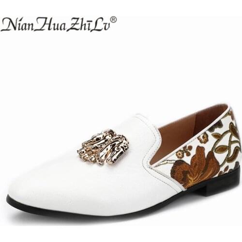 XQWFH Printed Leather Men Casual Shoes Outdoor Flat Slippers Slip On Fashion Luxury Loafers zapatos de hombre