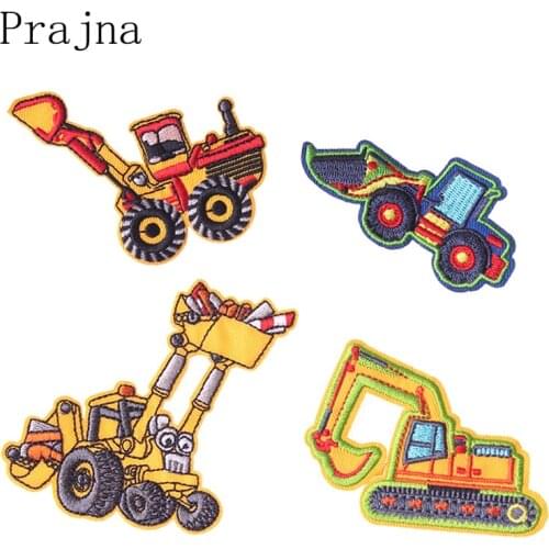 Prajna Cartoon Excavator Patch Iron On Cheap Bulldozer Embroidered Patches For Kids Clothing Patches Cute Sewing Patch Badge DIY