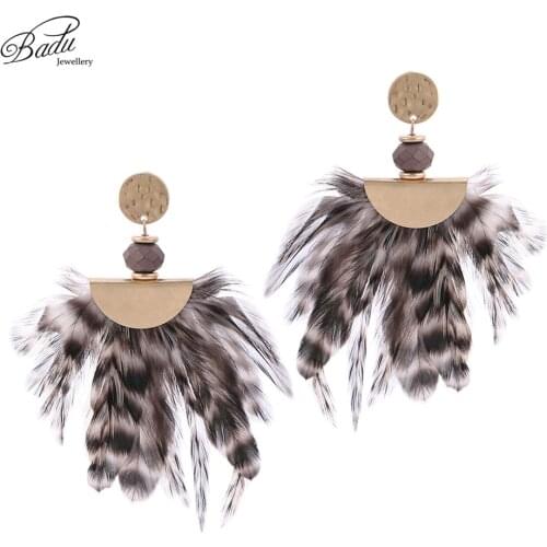 Badu Women Vintage Feather Earrings for Women Gold Alloy Dangle Drop Earring Big Statement Jewelry for Halloween Winter