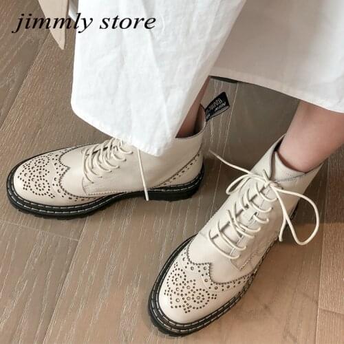 Genuine Leather Boots Women Hollow Out Flowers Brogues Platform Street Motorcycle Boots Women Riding Botas Mujer