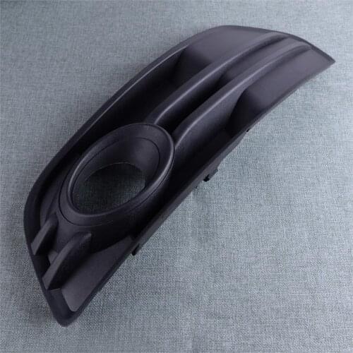 8R0807681A01C Black Left Side Front Bumper Vent Grill Fog Light Grille Cover Fit For AUDI Q5 2009 2010 2011 2012
