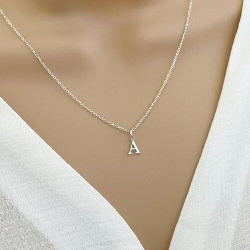 Fashion Personality Simple and Exquisite Initial Necklace A-Z Letter Pendant Collar Mens and Womens Jewelry Gifts