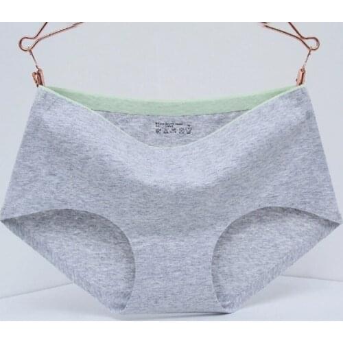 2020 Candy Color Cotton Seamless Ladies Panties Mid Waist Hip Lifting Underwear Breathable Sexy Womens Briefs