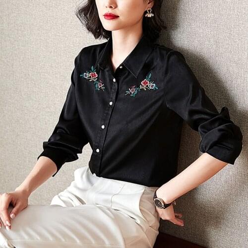 Free Shipping Woman Feminina WomenS Vintage Blouse Fashion Clothes 2020 Spring Autumn Embroidered Black Shirts Female D0097