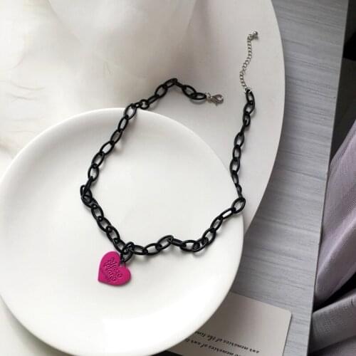 2021 Personality Korean Style Black Necklace Sweet Girl Pink Love Heart Pendant Necklace Ins Style Clavicle Chain For Chic Women