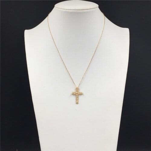 Pretty Gold Color Plating Flower Engraved Cross Pendant Pendant For Women Gorgeous Elegant Chic Fashion Jewelry Accessory