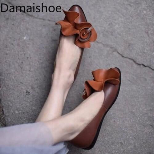 2021 Autumn New Trend Retro Girls Flower Shallow Mouth Pumps Pointed Flats Shoes Womens Genuine Leather Shoes Soft Sole Shoes
