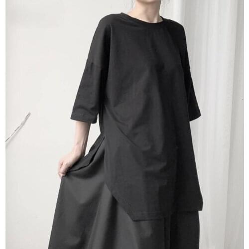Women Black Hem Vent Big Size T-shirt New Round Neck Three-quarter Sleeve Fashion Tide Spring Autumn 2021