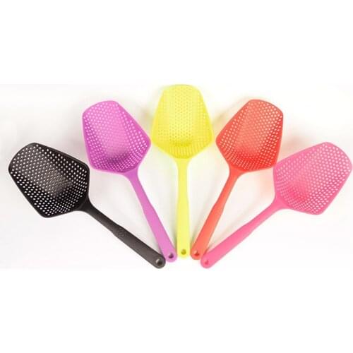 1Pcs Nylon Strainer Scoop Colander Kitchen Accessories Gadgets Drain Veggies Water Spoon Portable Home Cooking Tools Cocina