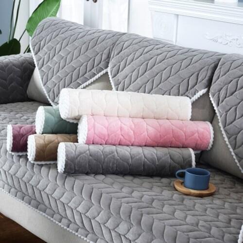 Thicken Quilted Sofa Towel Short Plush Sofa Cover Lace Edge Slip Resistant Protective Cover European Style Couch Cover Universal