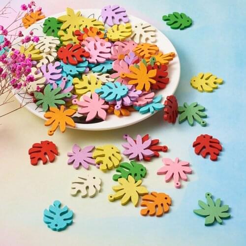 150pcs Painted Poplar Wood Pendants Leaf Shape Charms for Handmade Earring Necklace Bracelet Jewelry Making DIY Mixed Color