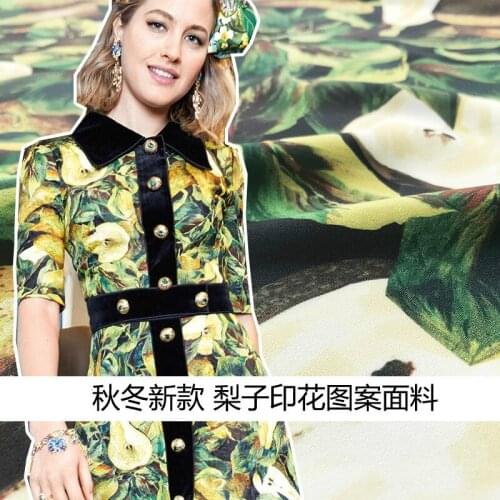 Autumn and winter new printed fabric D Pear printing pattern handmade DIY clothing cloth 145cm wide dress coat fashion cloth