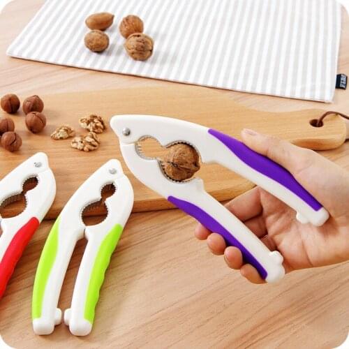 Kitchen nutcracker alloy quick walnut craker shell nut opener Almond Pecan Hazelnut Hand sheller nut grinder