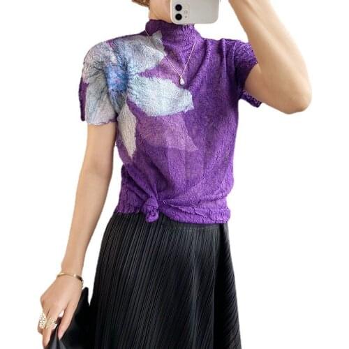 Plus Size Tops For Women 45-75kg 2021 Summer New Elastic Miyake Pleated Stand Collar Short Sleeved Printed T-Shirts Female