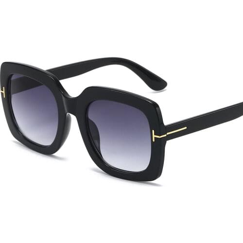 Vintage Square Sunglasses Women Goggles Mens Mirror Sun Glasses Female Fashion Famous Brand Rivet Black Eyewear Driver Goggles