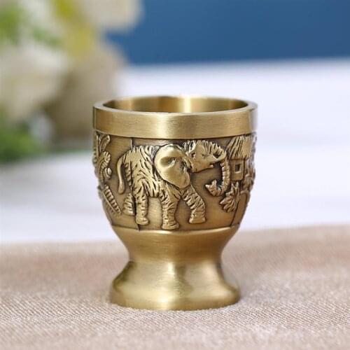 1Pc Vintage Whiskey Shot Glass Animal Embossed Wine Goblet Mini Wine Glass