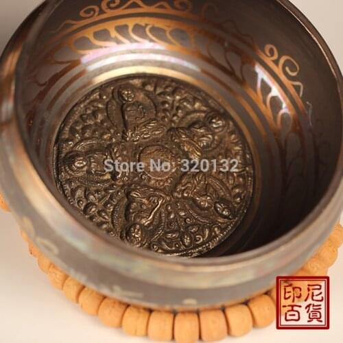 Cushion and Striker A BOWL TIBETAN HIMALAYAN HAND HAMMERED CHAKRA MEDITATION 20cm Diameter Wholesale bronze Bowls