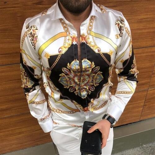 New Casual Turn-down Collar Mens Shirts Vintage Printing Button Short Sleeve Tops 2021 Autumn Men Clothing Fashion Streetwear