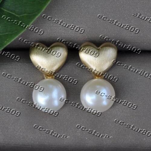Z11433 8mm White Round Freshwater Pearl Heart Gold-plating Dangle Earring