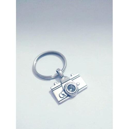 HOT Wholesale 20pcs/lot Fashion Cameras Charm Keyring Keychain Car Bag Decorations Women Jewelry Q113