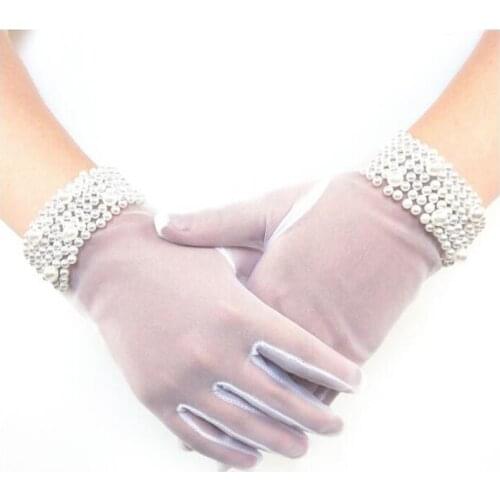 White Ivory White Short Wedding Gloves Wrist Length Lace Appliques Sequins Pearl Bridal Gloves Beaded Wedding Accessories