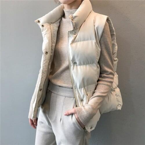 Stand Collar Short Winter Down Jacket Women Thick Warm Sleeveless Vest Oversize Chic Coat 2021 New Fashion Parka