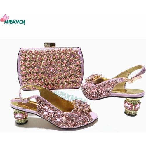 2021 New Design High Quality African Women Shoes and Bag Set in Pink Color Comfortable Peep Toe Sandals for Party