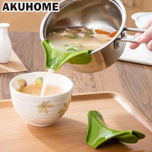 Pans To Prevent Spills Circular Rim Deflector Liquid Silicone Funnel Kitchen Accessories Kitchen Funnel Tools Pots